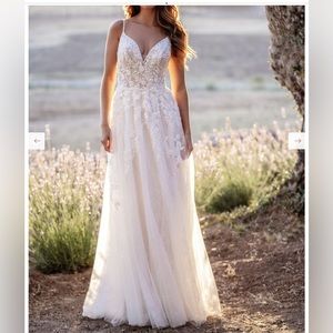 Allure - Style 3611 - Size 12 - Almond/Ivory